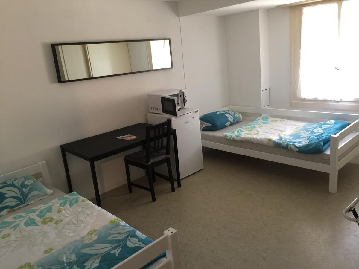 Hostel Airport Oberglatt Zewnętrze zdjęcie
