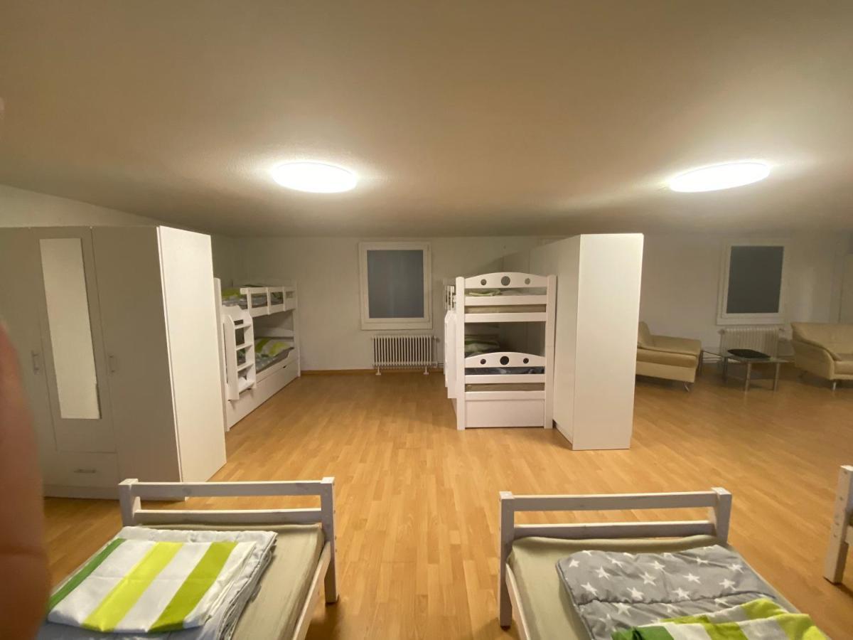 Hostel Airport Oberglatt Zewnętrze zdjęcie