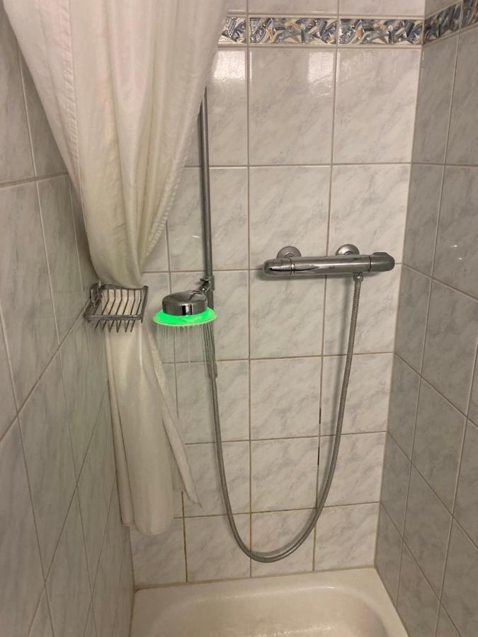 Hostel Airport Oberglatt Zewnętrze zdjęcie
